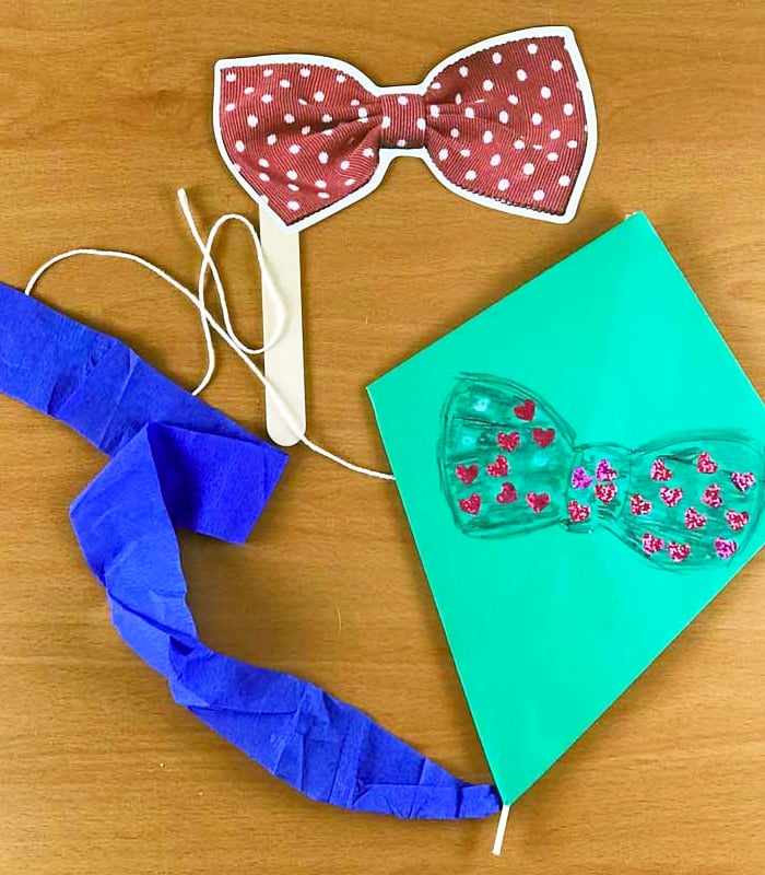 Construction-paper-crafts-desertchica-MARY-POPPINS-CRAFT-MAKE-A-PAPER-KITE