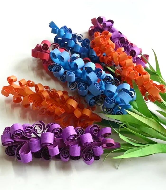 Construction-paper-crafts-instructables-DIY-Swirly-Paper-Flowers