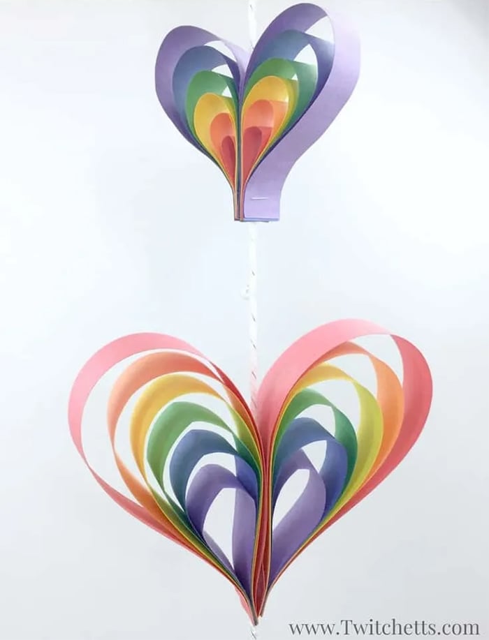 Construction-paper-crafts-twitchetts-How-to-make-a-fun-3D-heart-mobile-out-of-paper